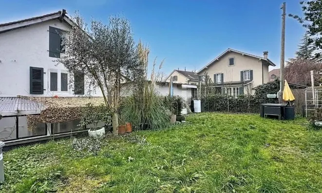 Недвижимость Single house 4 rooms: 1