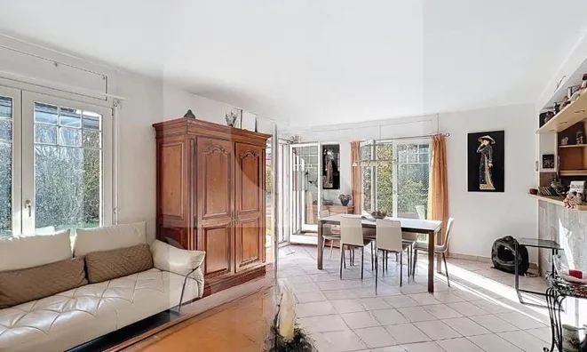 Недвижимость Row house 5 rooms: 2