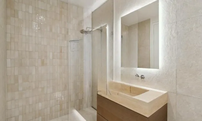 Недвижимость Apartment: 8