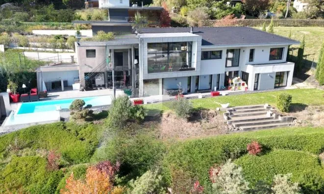 Недвижимость Single house 9 rooms: 2