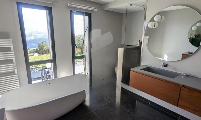 Недвижимость Single house 9 rooms: 9