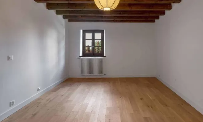 Недвижимость Single house 5 rooms: 11