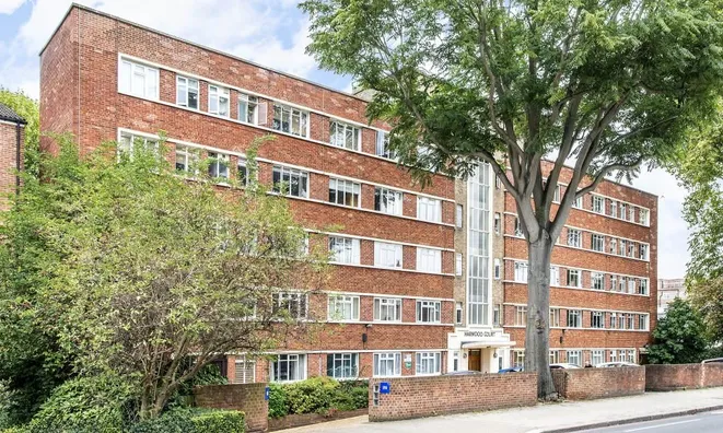Недвижимость Upper Richmond Road: 4
