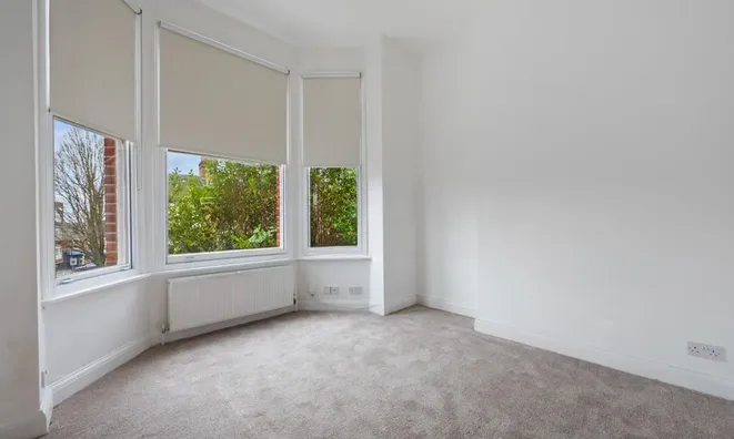 Недвижимость Hillfield Road, West Hampstead: 2