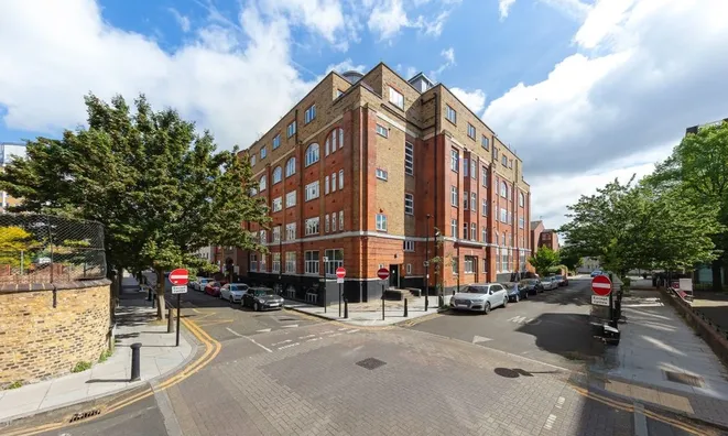 Недвижимость Henriques Street: 5