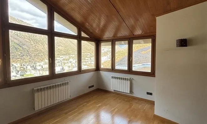 Недвижимость Semi-detached chalet for sale in La Comella: 11