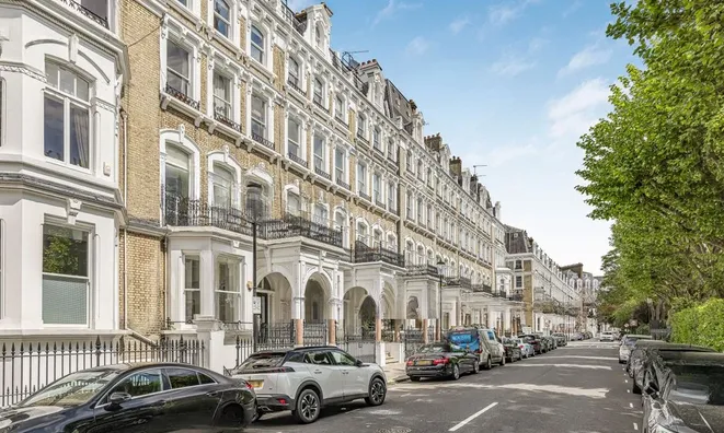 Недвижимость Redcliffe Square: 7
