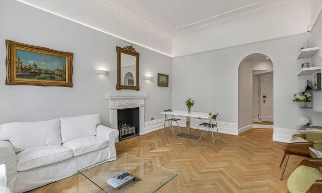 Недвижимость Redcliffe Square: 8