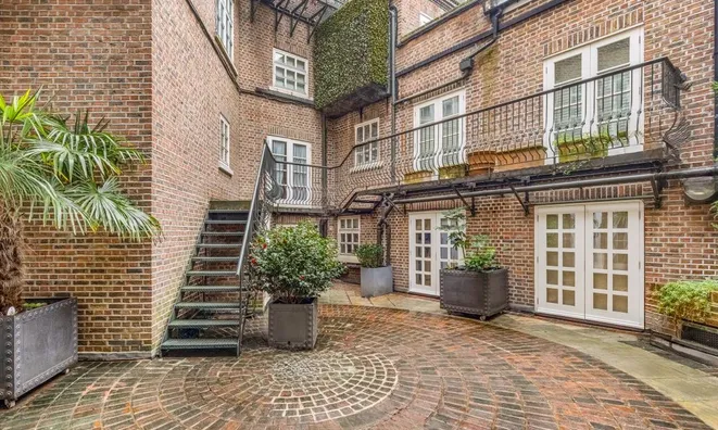 Недвижимость Cheyne House Chelsea Embankment: 1