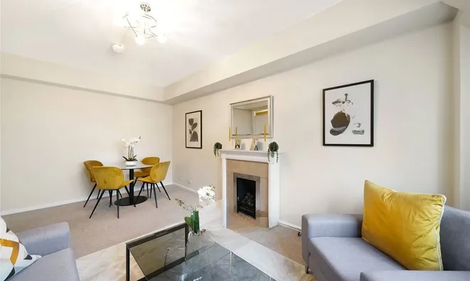 Недвижимость Cranmer Court, Whiteheads Grove, Chelsea: 3