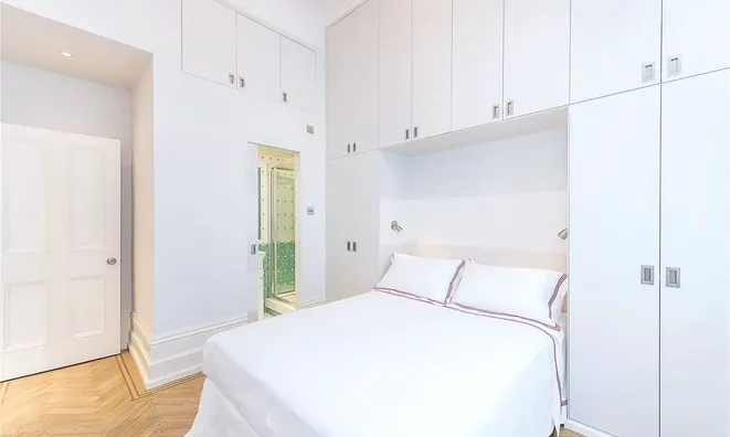 Недвижимость Redcliffe Square, Chelsea: 1