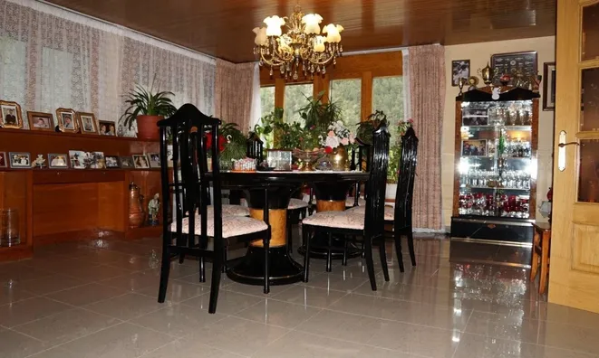 Недвижимость 7-bedroom chalet in Arinsal: 2