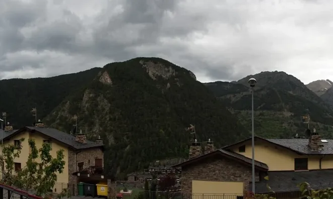 Недвижимость 7-bedroom chalet in Arinsal: 8