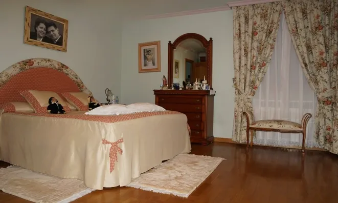 Недвижимость 7-bedroom chalet in Arinsal: 13