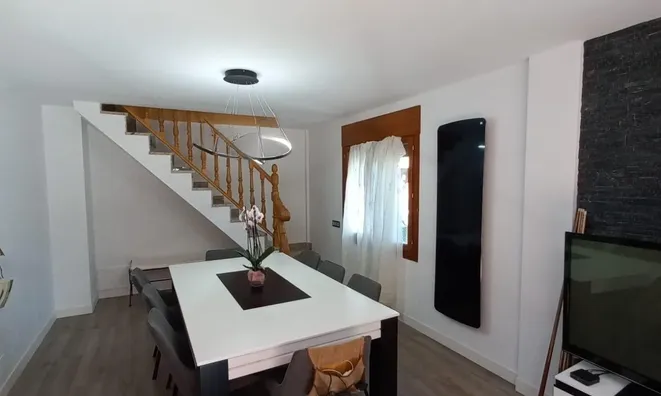Недвижимость Charming House in Pal: 3