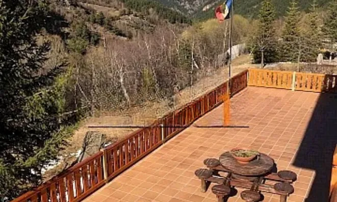 Недвижимость Exclusive villa located in a prime area: 7