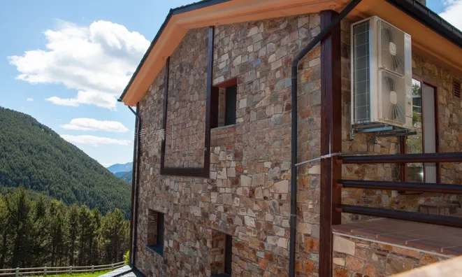 Недвижимость Chalet in Canillo with fantastic views: 1