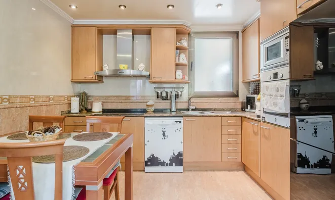 Недвижимость Chalet for sale in Andorra la Vella with 6 bedrooms: 10