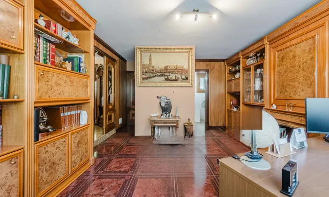 Недвижимость Chalet for sale in Andorra la Vella with 6 bedrooms: 12