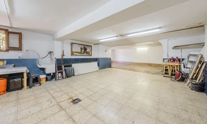 Недвижимость Chalet for sale in Andorra la Vella with 6 bedrooms: 37