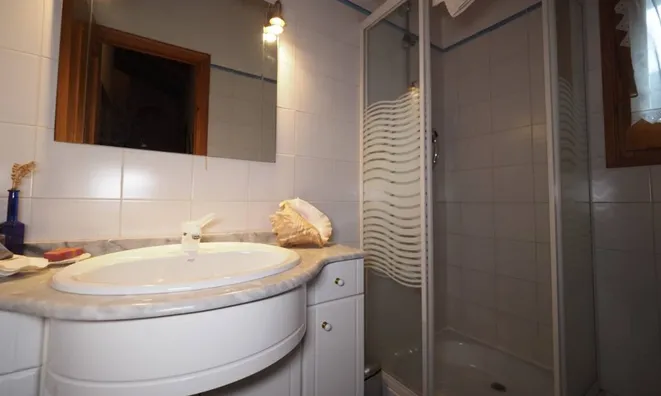 Недвижимость Detached chalet in Anyos with land: 13