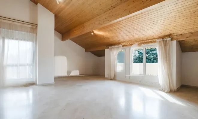 Недвижимость Duplex 6 rooms: 2