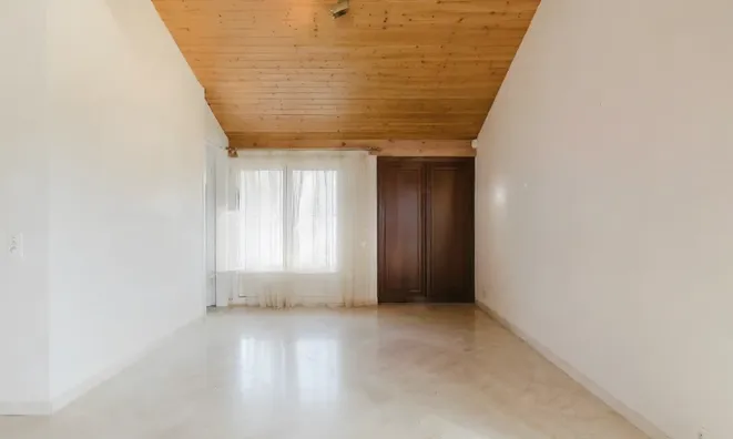 Недвижимость Duplex 6 rooms: 4