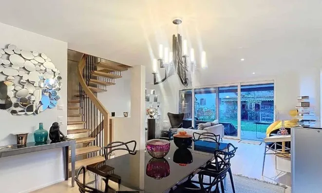 Недвижимость Row house 5 rooms: 2