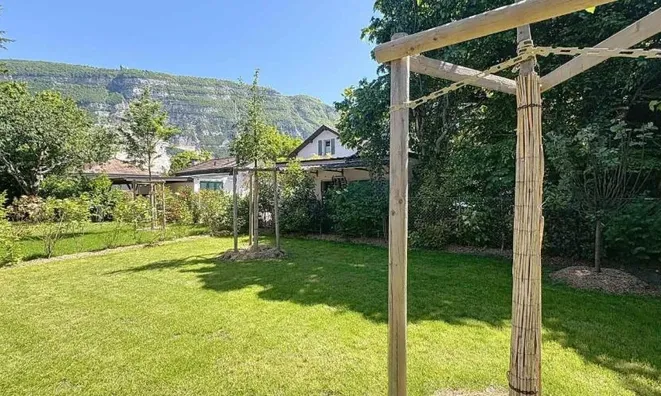 Недвижимость Row house 5 rooms: 11