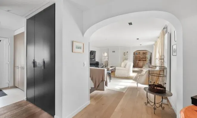 Недвижимость Single house 9 rooms: 2