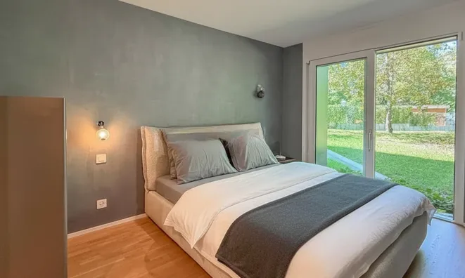 Недвижимость Apartment 5 rooms: 3