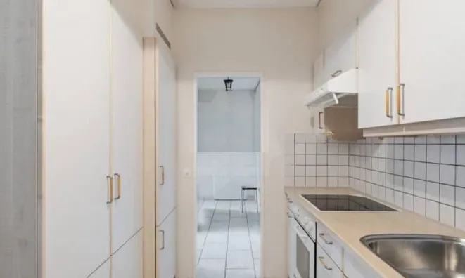 Недвижимость Apartment 3 rooms: 7