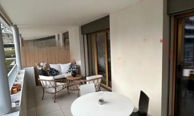 Недвижимость Apartment 4 rooms: 4