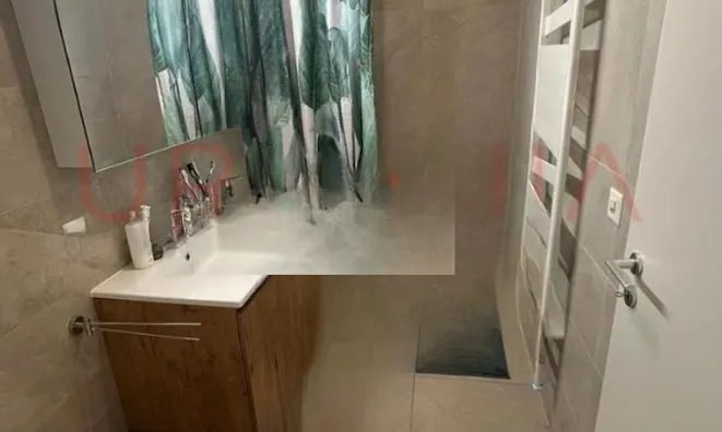 Недвижимость Apartment 4 rooms: 7