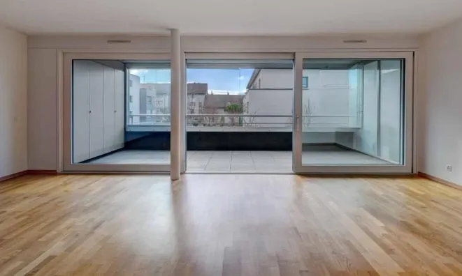 Недвижимость Apartment 4 rooms: 1