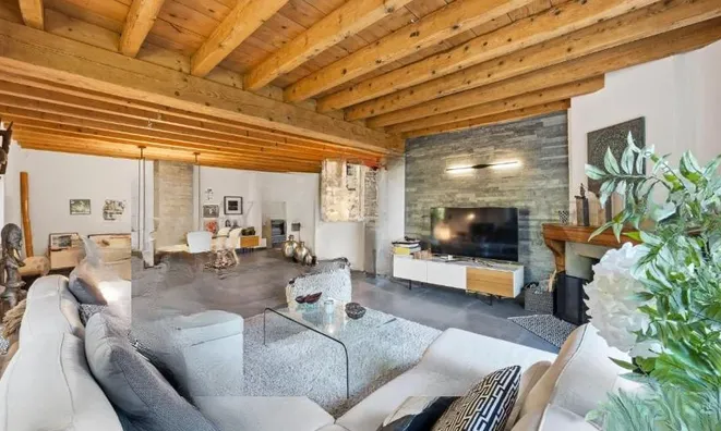 Недвижимость Single house 7 rooms: 8