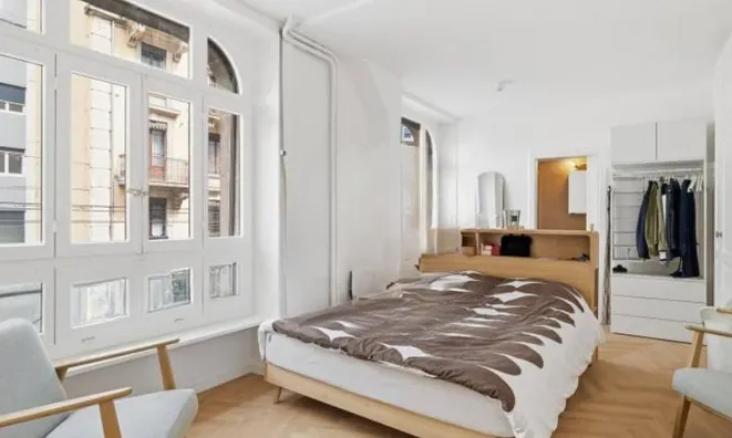 Недвижимость Apartment 4 rooms: 4