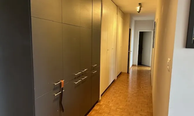 Недвижимость Apartment 5 rooms: 3