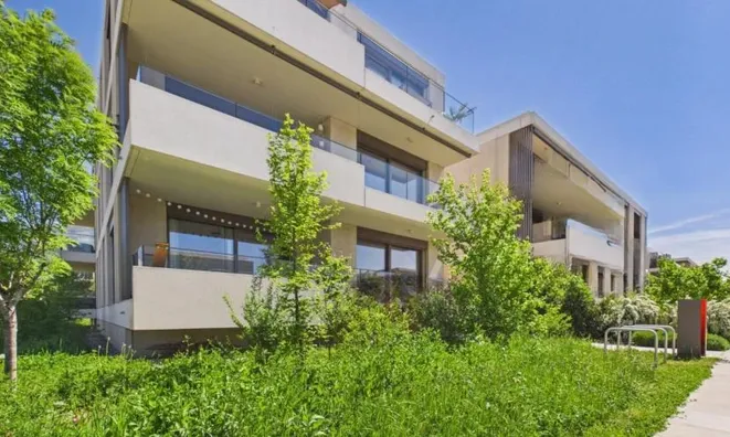 Недвижимость Apartment 5 rooms: 3