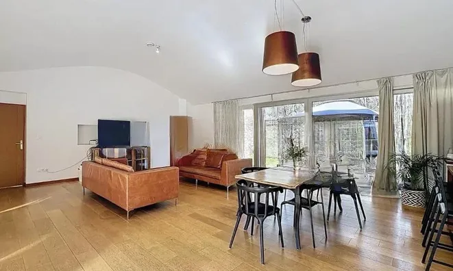 Недвижимость Single house 10 rooms: 2