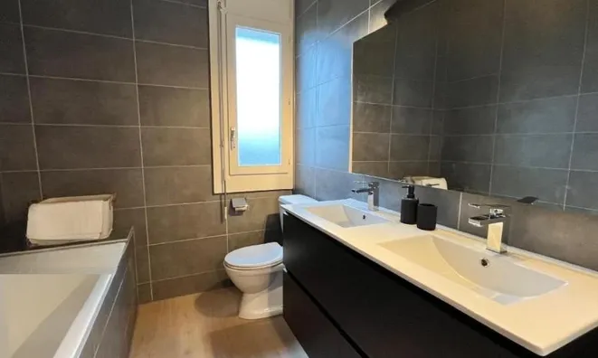 Недвижимость Apartment 6 rooms: 7
