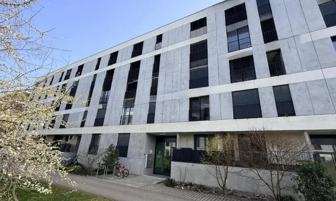 Недвижимость Apartment 4 rooms: 2