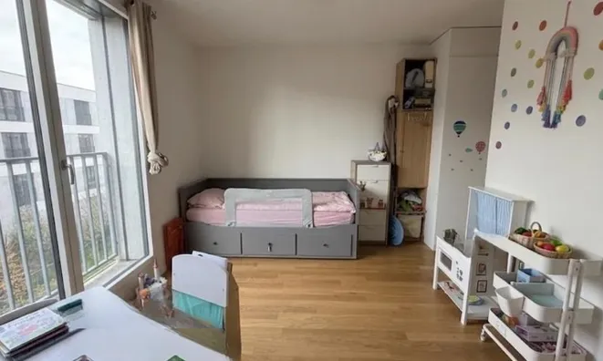 Недвижимость Apartment 4 rooms: 9