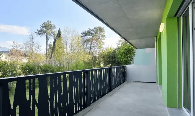 Недвижимость Apartment 4 rooms: 1