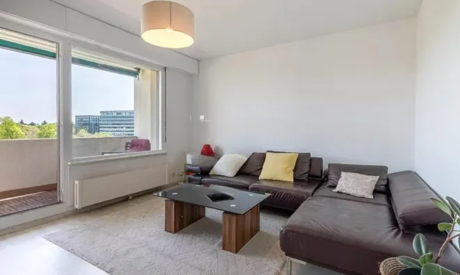 Недвижимость Apartment 3 rooms: 11