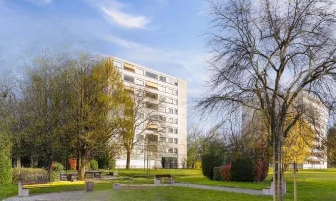 Недвижимость Apartment 6 rooms: 2