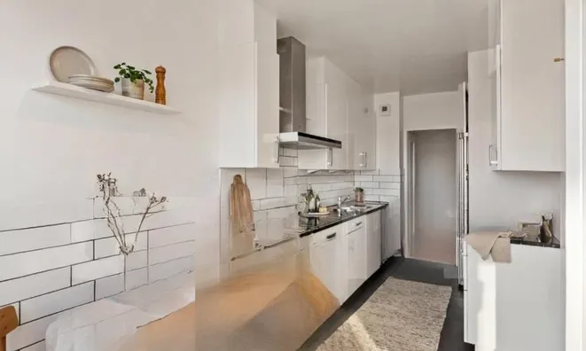Недвижимость Apartment 6 rooms: 6