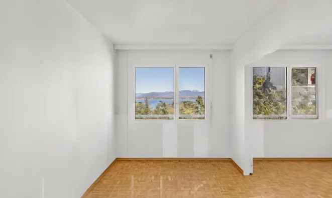 Недвижимость Apartment 6 rooms: 8