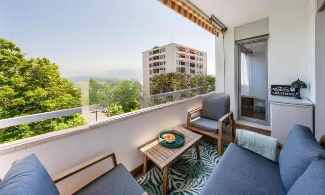 Недвижимость Apartment 5 rooms: 2