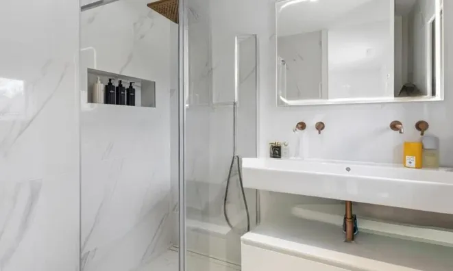 Недвижимость Single house 6 rooms: 5